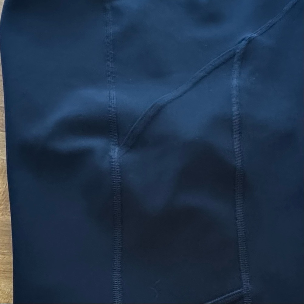 Lululemon Women’s Navy Blue Crop Leggings Size 8 - Picture 8 of 8